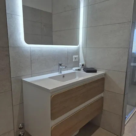 Allende100 קאטוליקה